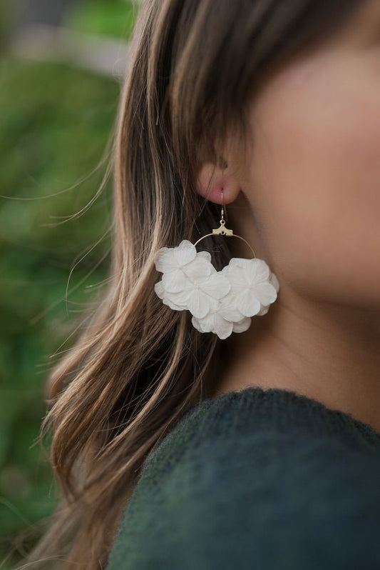 Boucles d'oreilles en fleurs séchées d'hortensia, Rose Myrtille