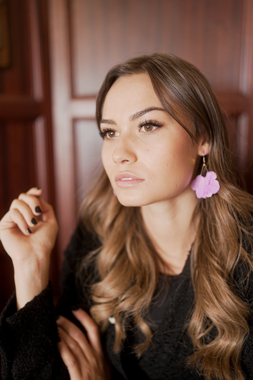 Boucles d'oreilles gouttes en hortensia stabilisé, fait main
